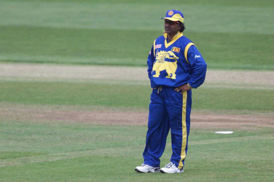 Arjuna Ranathunga, the Wonderful Idol of Sri Lanka’s Cricket on the field, wearing the Sri Lanka cricket costume