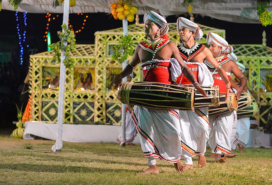 Traditional Dancing and Culture, an Important Aspect of Sri Lankan Life!