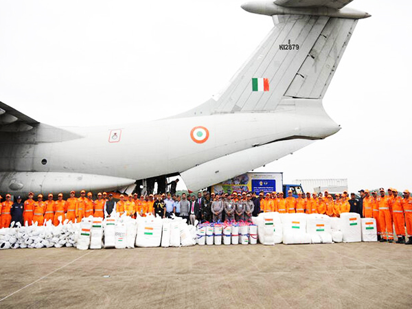 Indian relief team arriving in Sri Lanka to support recovery after Cyclone Ditwah.